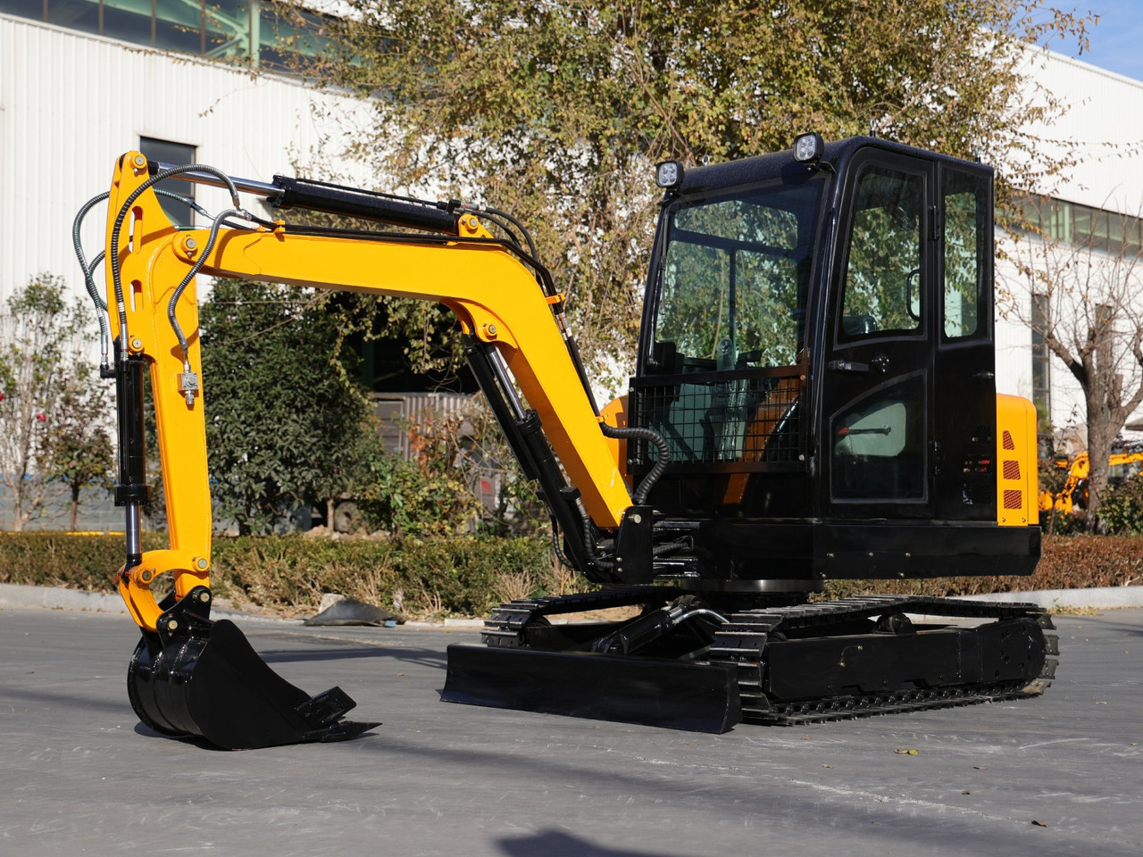 Müller Machinery - Xinchai 4D32 Motor Diesel Mini excavator 3.5 Ton - Müller Machinery MB 35 - VKSH - Mini excavator: Foto 2 Müller Machinery - Xinchai 4D32 Motor Diesel Mini excavator 3.5 Ton - Müller Machinery MB 35 - VKSH - Mini excavator: Foto 2