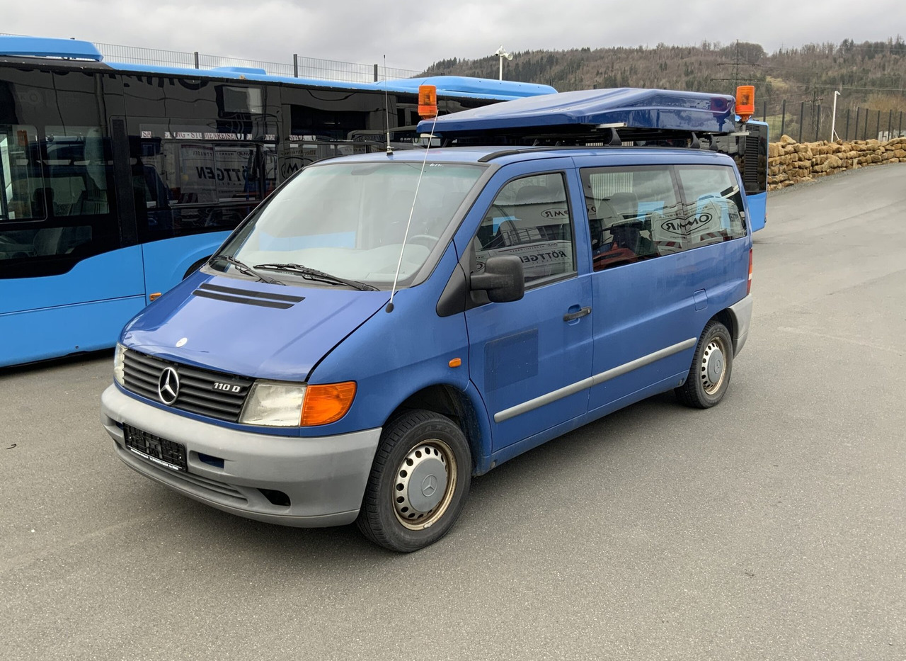 Mercedes-Benz Vito Tourer - Microbuz, Transport persoane: Foto 2 Mercedes-Benz Vito Tourer - Microbuz, Transport persoane: Foto 2