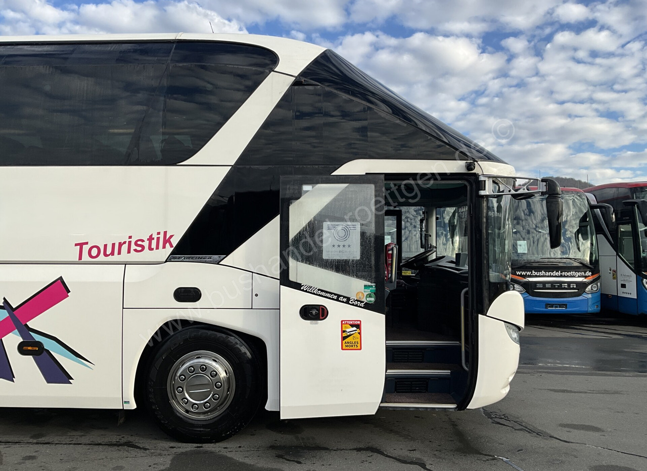 Neoplan Starliner - Autocar: Foto 5 Neoplan Starliner - Autocar: Foto 5
