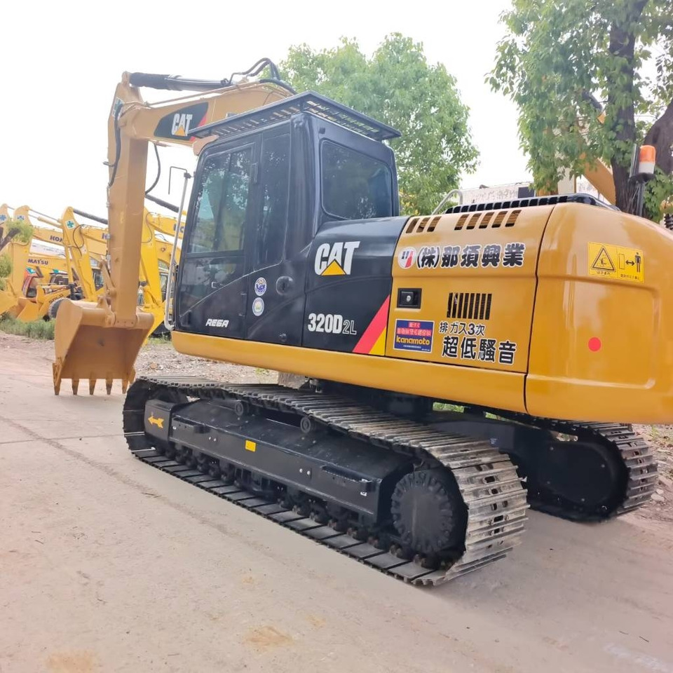 CAT 324D2L - Excavator pe şenile: Foto 1 CAT 324D2L - Excavator pe şenile: Foto 1