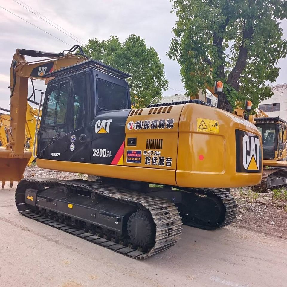 CAT 324D2L - Excavator pe şenile: Foto 2 CAT 324D2L - Excavator pe şenile: Foto 2