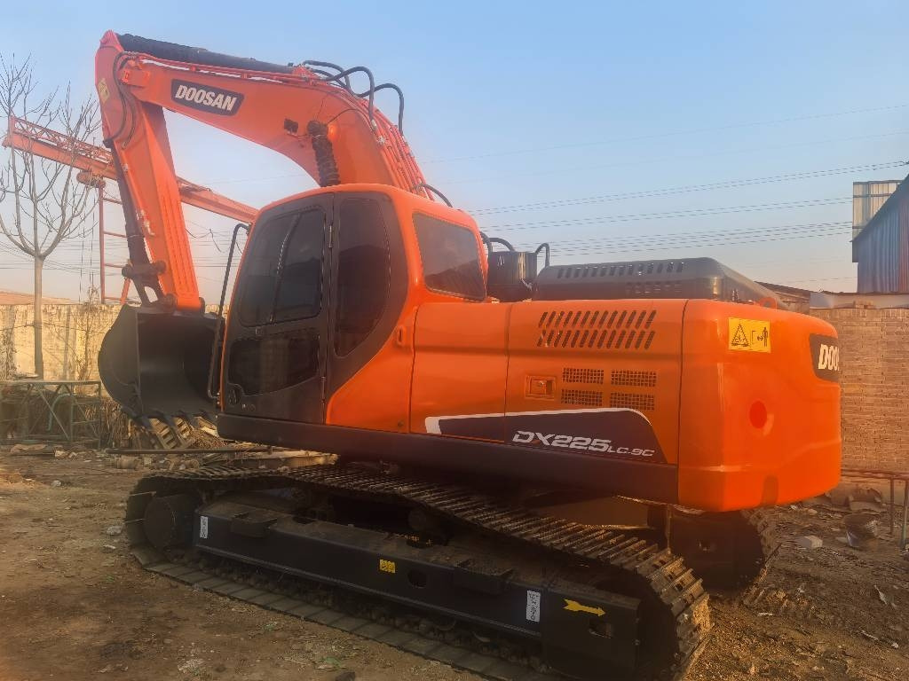 Doosan DX 225 LC - Excavator pe şenile: Foto 1 Doosan DX 225 LC - Excavator pe şenile: Foto 1