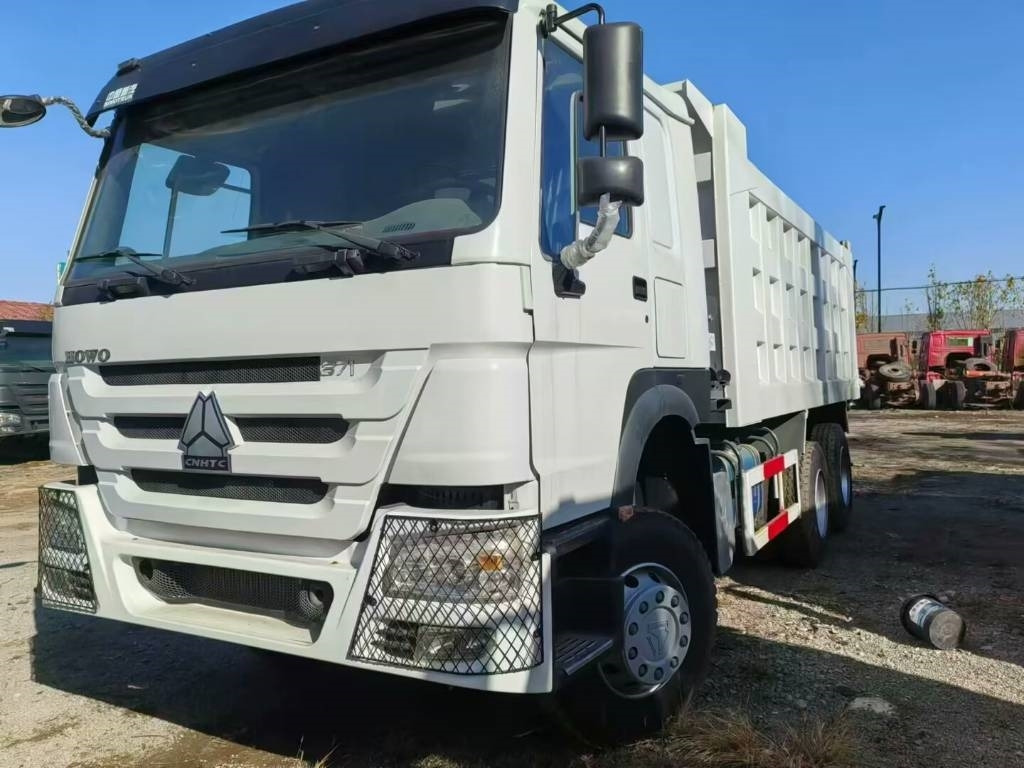 Howo 371 - Camion minier: Foto 3 Howo 371 - Camion minier: Foto 3