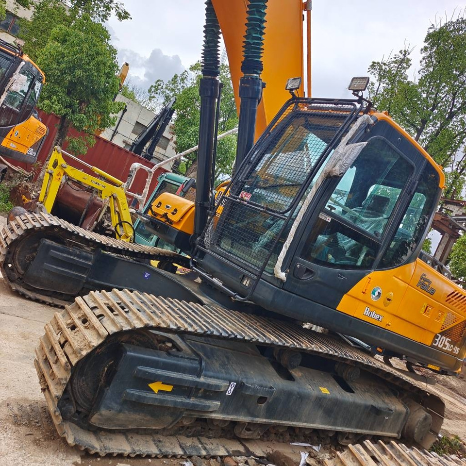 Hyundai 305LC-9S - Excavator pe şenile: Foto 1 Hyundai 305LC-9S - Excavator pe şenile: Foto 1