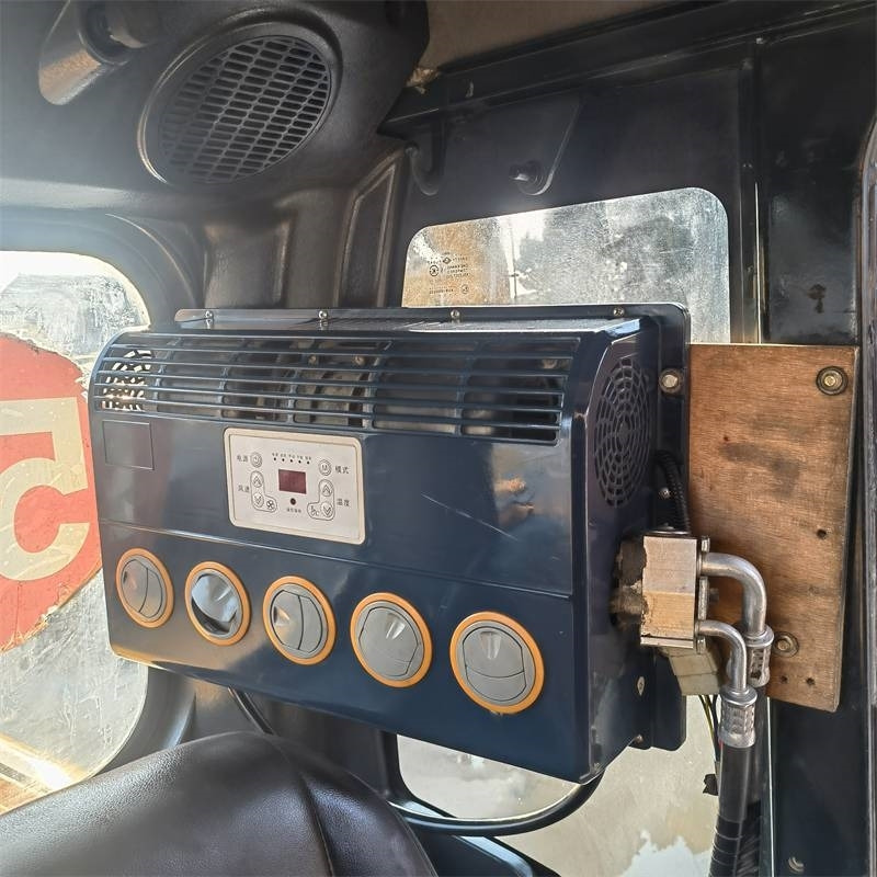 Hyundai HW 210 A - Excavator pe şenile: Foto 5 Hyundai HW 210 A - Excavator pe şenile: Foto 5