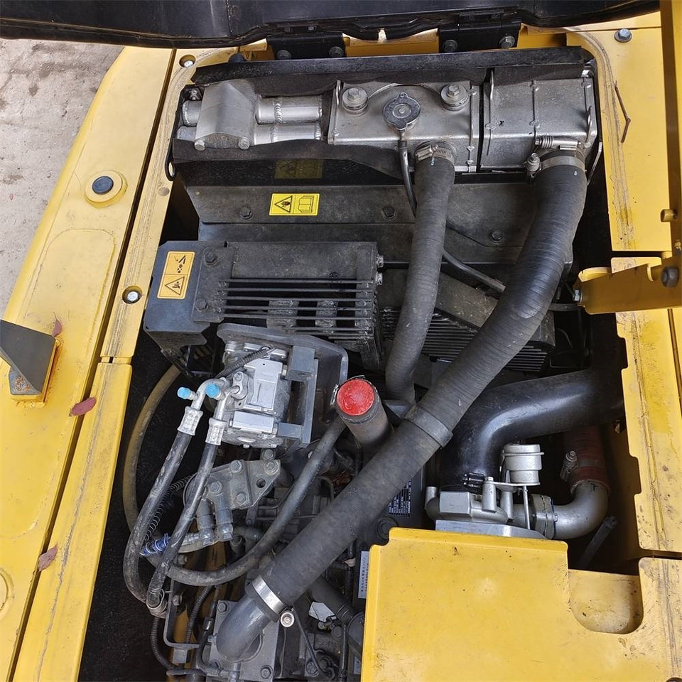 Excavator pe şenile Komatsu PC 130: Foto 21 Excavator pe şenile Komatsu PC 130: Foto 21