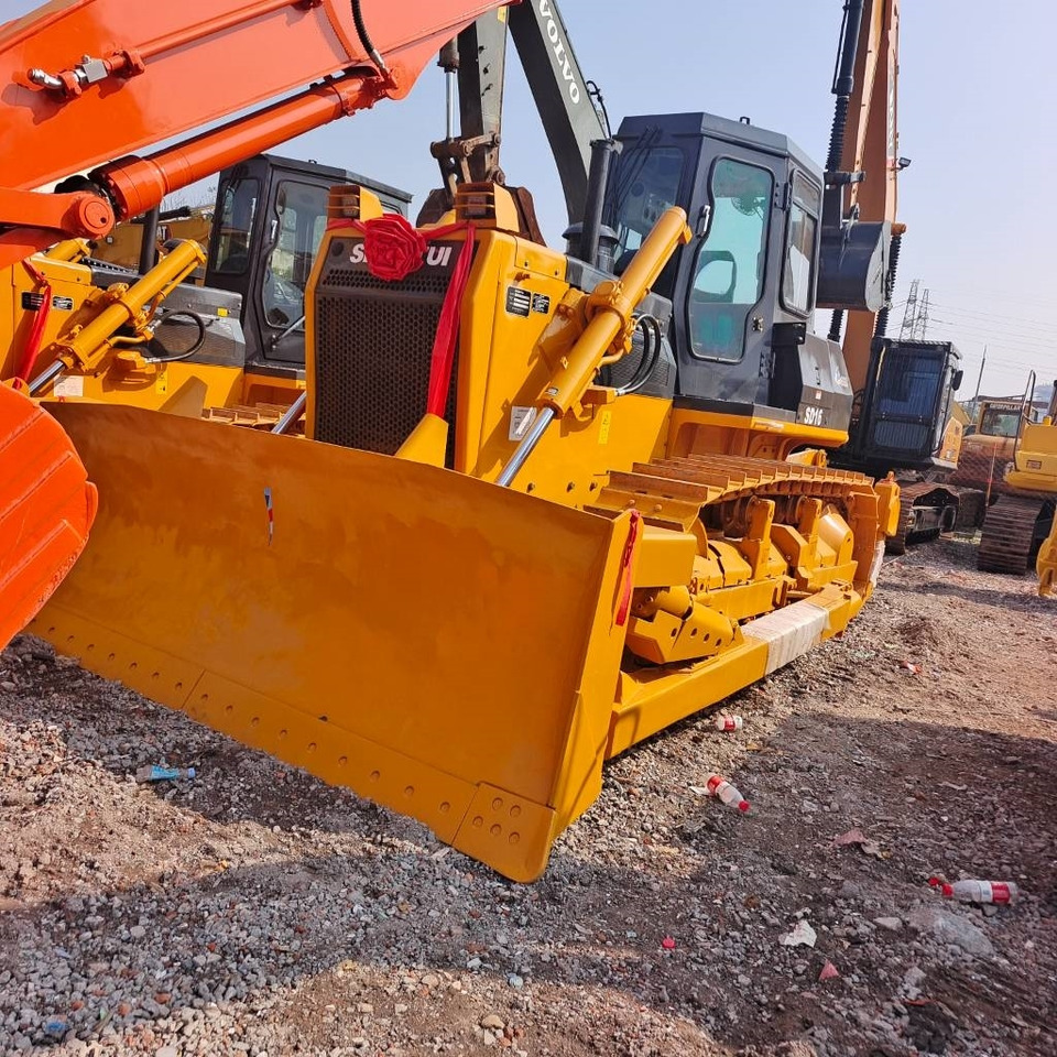 Shantui SD 16 - Buldozer: Foto 5 Shantui SD 16 - Buldozer: Foto 5