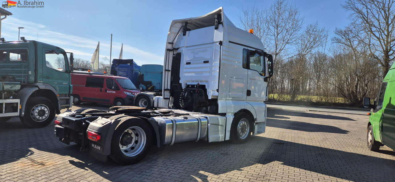 Cap tractor MAN TGX 18.460 Retarder, Klima, 1. Hand 04 2018: Foto 9 Cap tractor MAN TGX 18.460 Retarder, Klima, 1. Hand 04 2018: Foto 9
