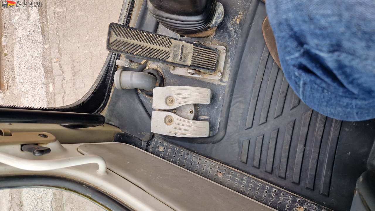 Liebherr A316 Schnellwechsler, Hammerverrohrung, Verstellausleger Deutz Motor - Mini excavator: Foto 4 Liebherr A316 Schnellwechsler, Hammerverrohrung, Verstellausleger Deutz Motor - Mini excavator: Foto 4