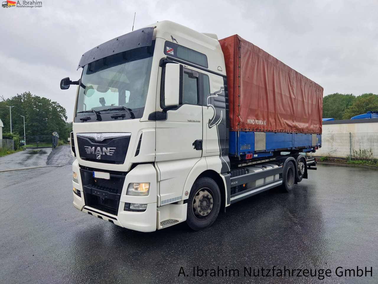 MAN TGX 26.440 BDF Chassis mit Brücke möglich - Camion cu prelată: Foto 1 MAN TGX 26.440 BDF Chassis mit Brücke möglich - Camion cu prelată: Foto 1