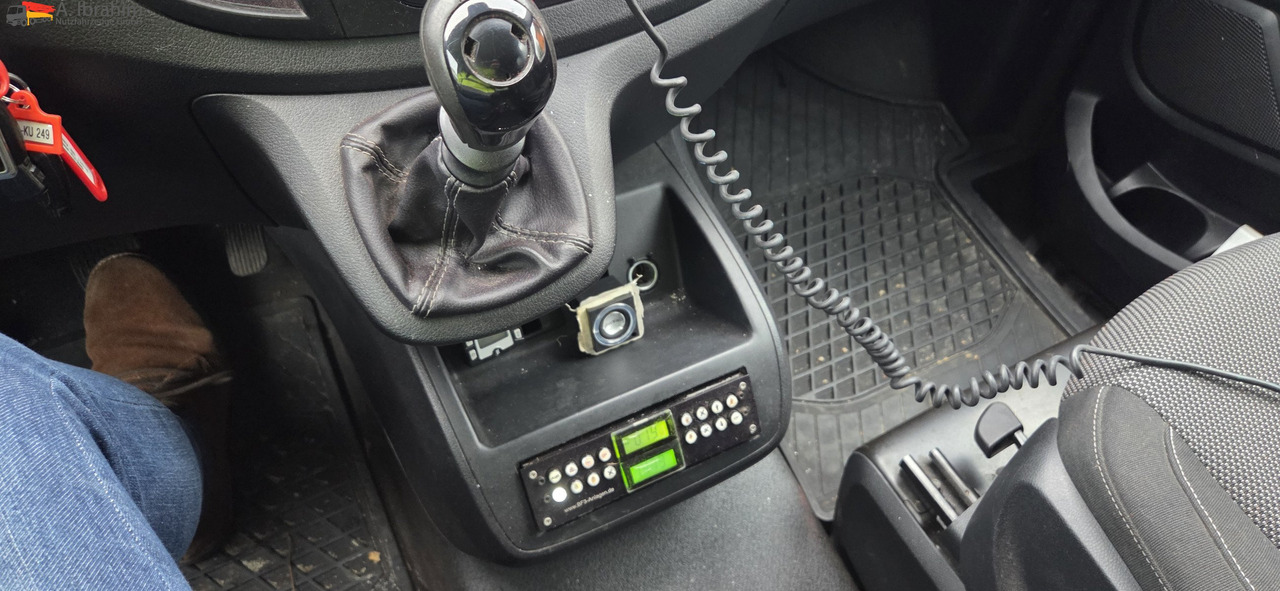 Mercedes-Benz Vito Tourer BF 3-GST Zeichen Anlage 3050 kg zzGw - Autorulota comerciala: Foto 3 Mercedes-Benz Vito Tourer BF 3-GST Zeichen Anlage 3050 kg zzGw - Autorulota comerciala: Foto 3