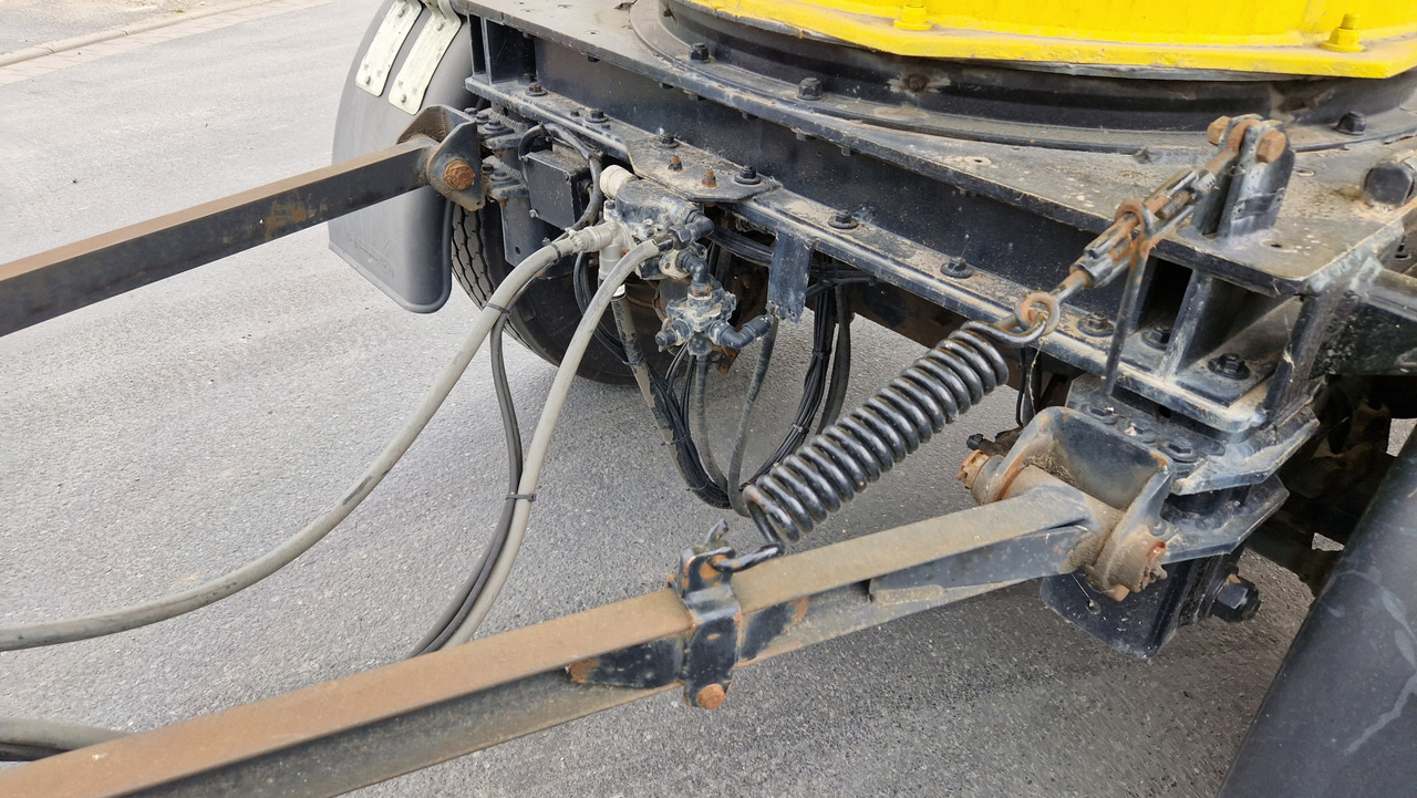 SPITZER SAPI 1832 Zustand 3-, steht länger - Remorcă cisternă: Foto 5 SPITZER SAPI 1832 Zustand 3-, steht länger - Remorcă cisternă: Foto 5