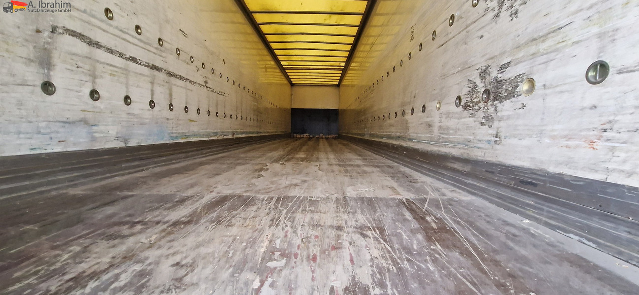 Spier 3 achs Koffer, Liftachse - Semiremorcă furgon: Foto 3 Spier 3 achs Koffer, Liftachse - Semiremorcă furgon: Foto 3