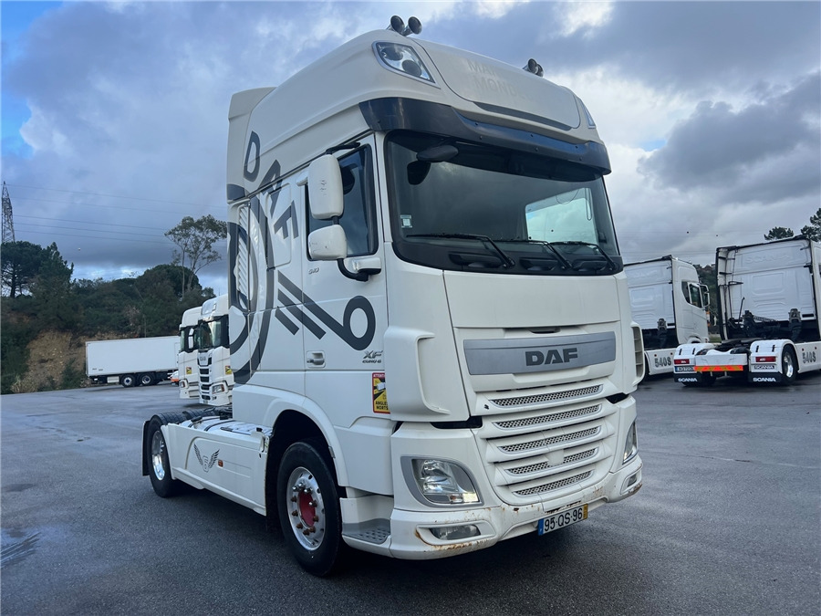 DAF XF 510 - Cap tractor: Foto 1 DAF XF 510 - Cap tractor: Foto 1