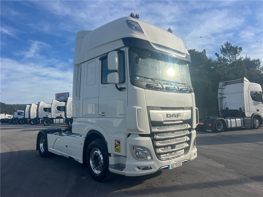 DAF XF 530 Retarder / Airparkoll - Cap tractor: Foto 3 DAF XF 530 Retarder / Airparkoll - Cap tractor: Foto 3