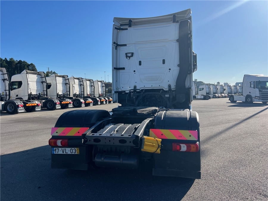 MERCEDES-BENZ 1845 / RETARDER - Cap tractor: Foto 5 MERCEDES-BENZ 1845 / RETARDER - Cap tractor: Foto 5