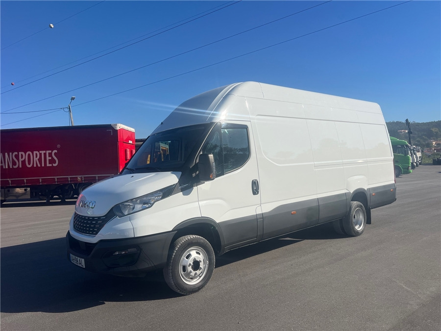 Iveco 35C16 - Dubă: Foto 1 Iveco 35C16 - Dubă: Foto 1