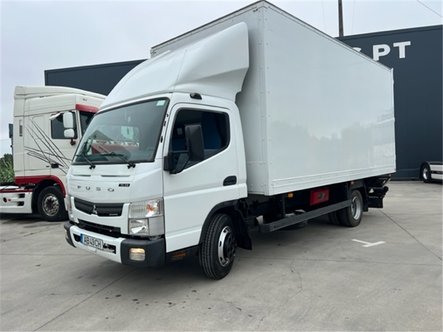 Mitsubishi 7C18 - Camion izoterma: Foto 2 Mitsubishi 7C18 - Camion izoterma: Foto 2