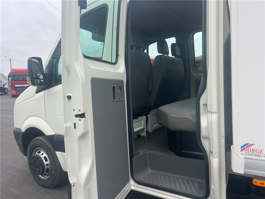 Autoutilitară box, Autoutilitară cabină dublă VOLKSWAGEN CRAFTER: Foto 11 Autoutilitară box, Autoutilitară cabină dublă VOLKSWAGEN CRAFTER: Foto 11