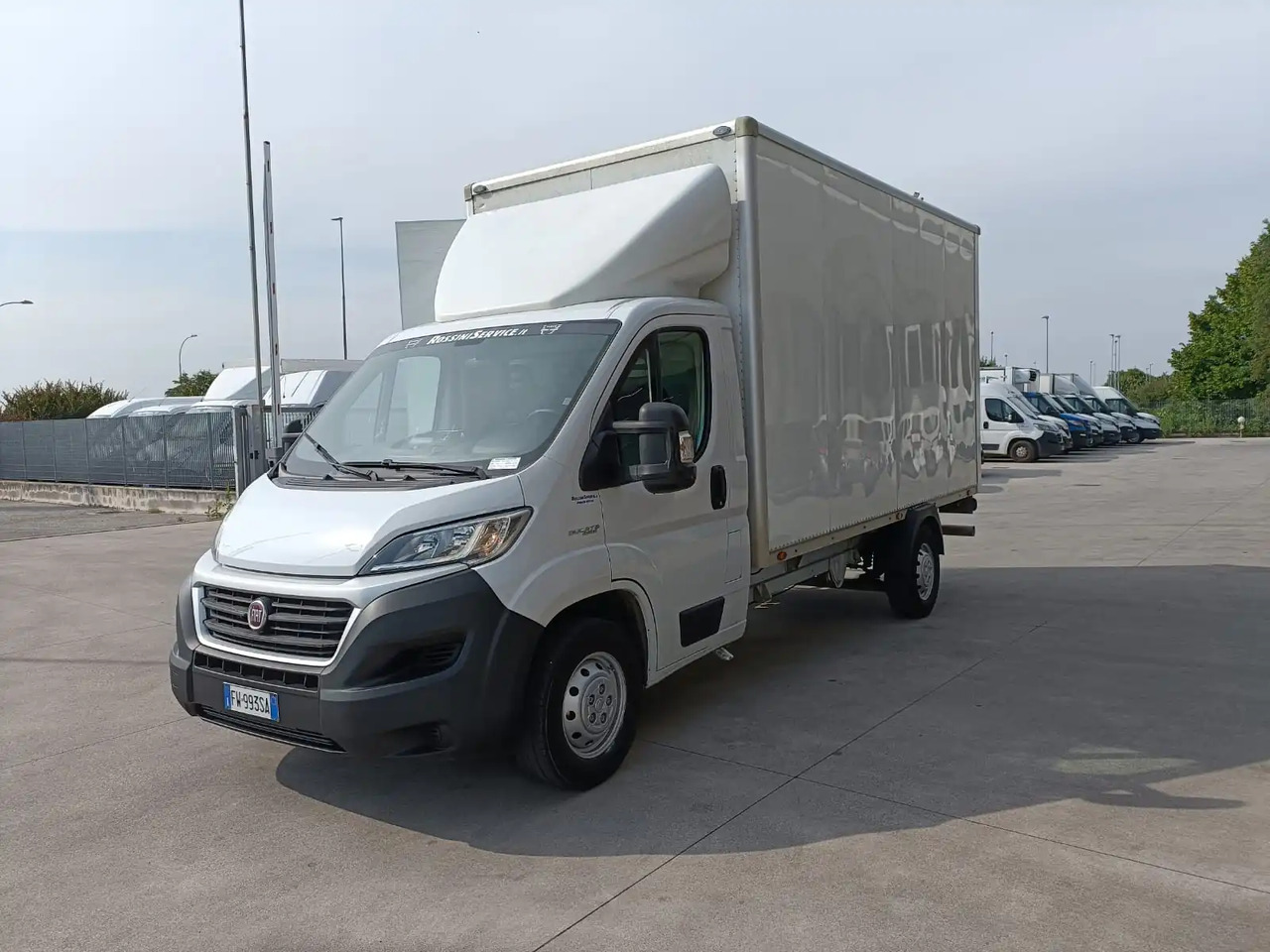 FIAT DUCATO MAXI - Autoutilitară box: Foto 3 FIAT DUCATO MAXI - Autoutilitară box: Foto 3