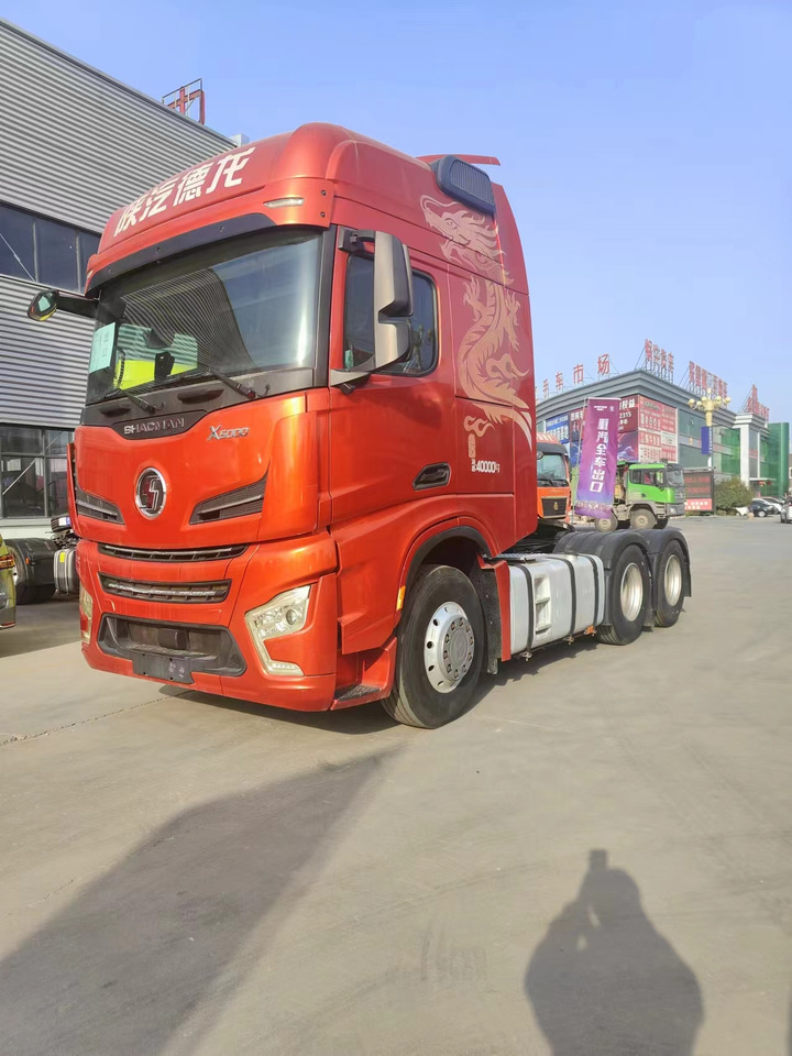 SHACMAN X6000 - Cap tractor: Foto 1 SHACMAN X6000 - Cap tractor: Foto 1