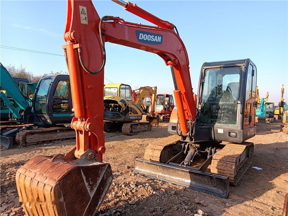 Doosan DH60-7 - Mini excavator: Foto 5 Doosan DH60-7 - Mini excavator: Foto 5