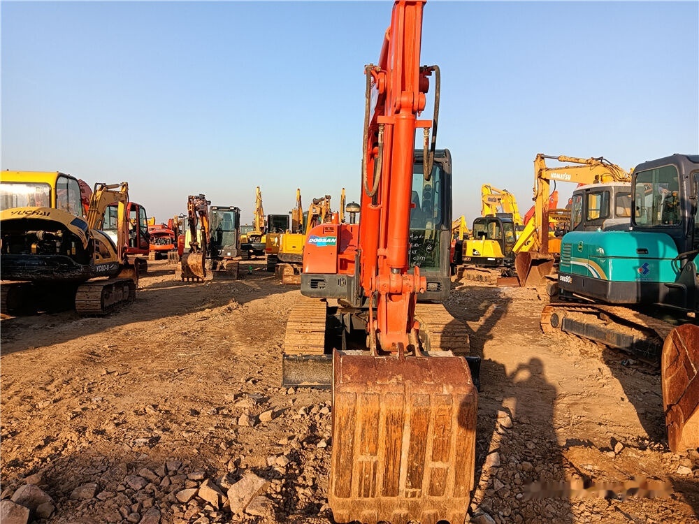 Doosan DH60-7 - Mini excavator: Foto 3 Doosan DH60-7 - Mini excavator: Foto 3