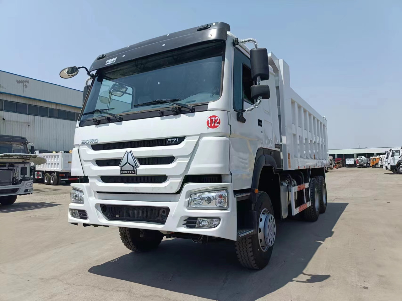 HOWO 371 6X4 - Camion basculantă: Foto 2 HOWO 371 6X4 - Camion basculantă: Foto 2