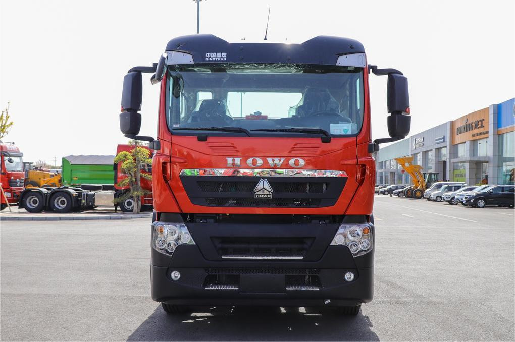 HOWO TX440 - Camion basculantă: Foto 2 HOWO TX440 - Camion basculantă: Foto 2