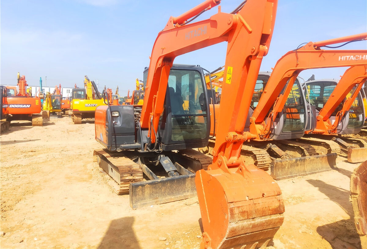 Hitachi ZX60 - Mini excavator: Foto 4 Hitachi ZX60 - Mini excavator: Foto 4