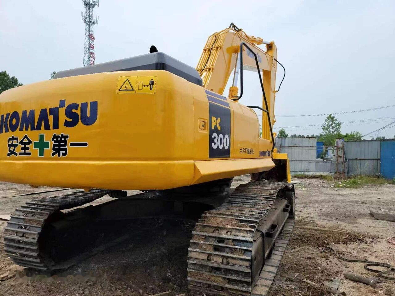 Komatsu PC300-7 - Excavator pe şenile: Foto 5 Komatsu PC300-7 - Excavator pe şenile: Foto 5