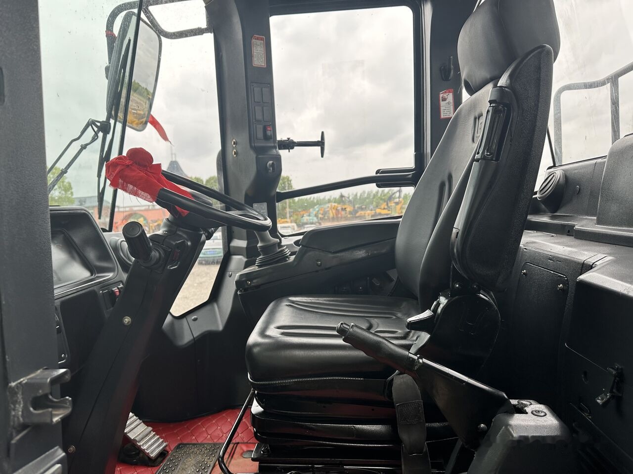 LiuGong CLG 856H - Încărcător frontal pe pneuri: Foto 4 LiuGong CLG 856H - Încărcător frontal pe pneuri: Foto 4