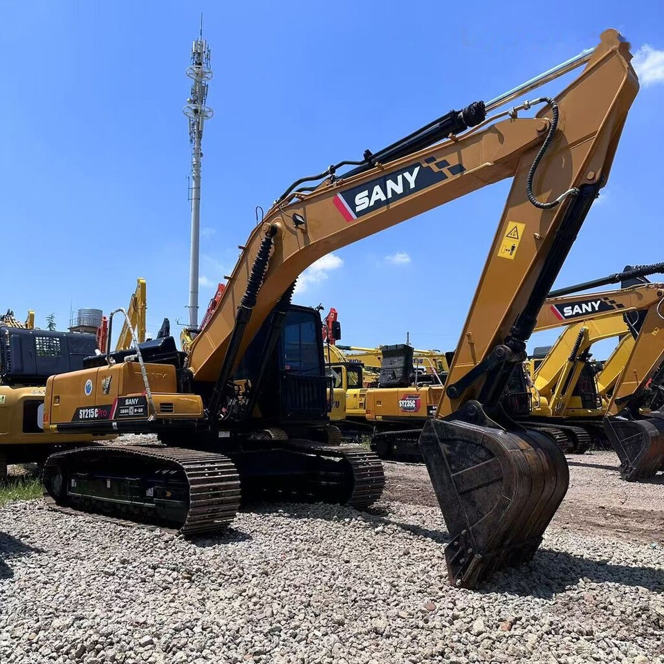Sany SY 215C - Excavator pe şenile: Foto 3 Sany SY 215C - Excavator pe şenile: Foto 3