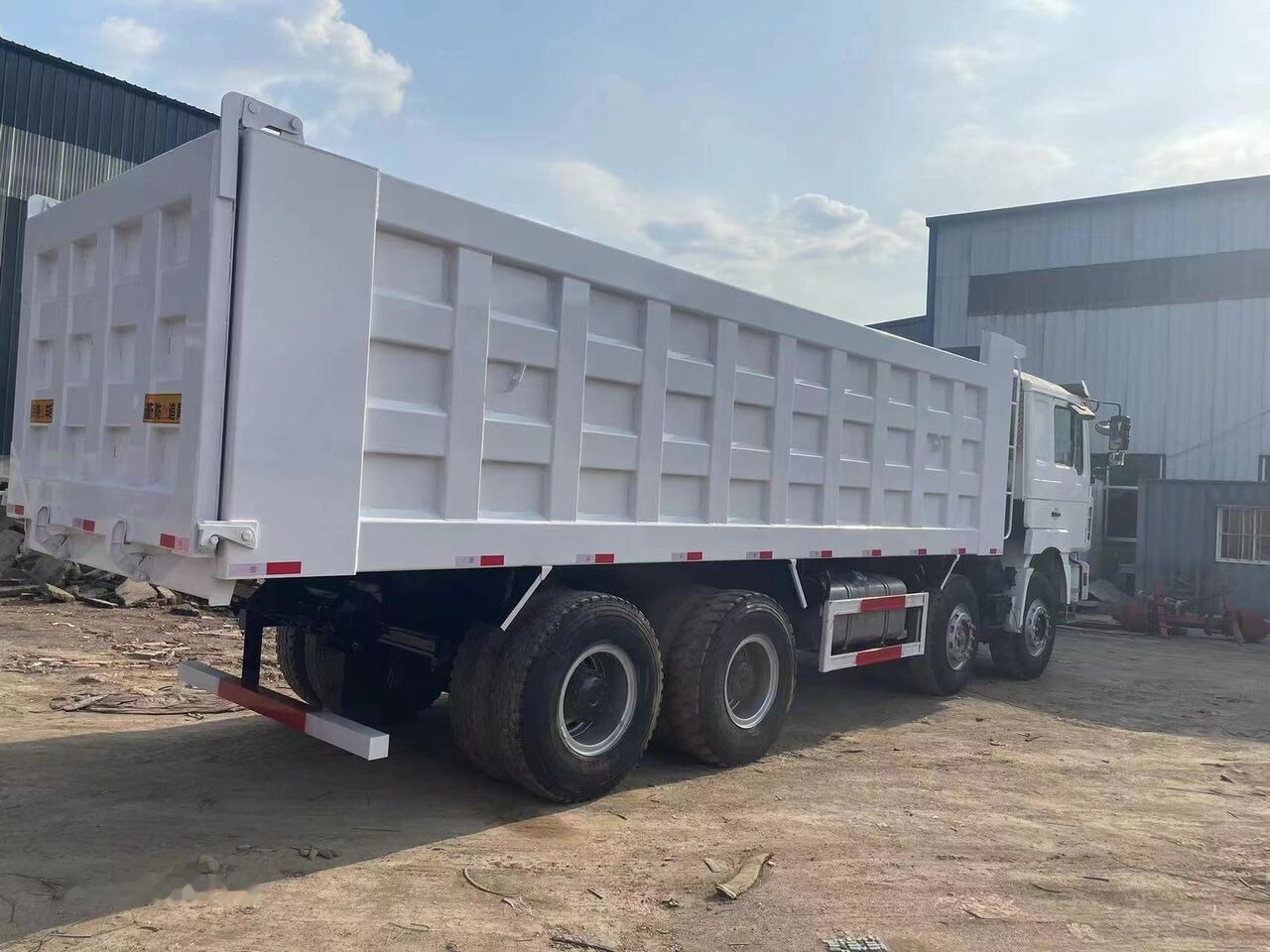 Shacman F3000 - Camion basculantă: Foto 3 Shacman F3000 - Camion basculantă: Foto 3