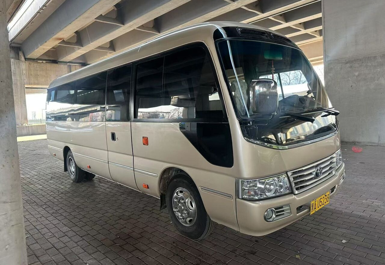 Toyota 1HZ - Autobuz interurban: Foto 3 Toyota 1HZ - Autobuz interurban: Foto 3