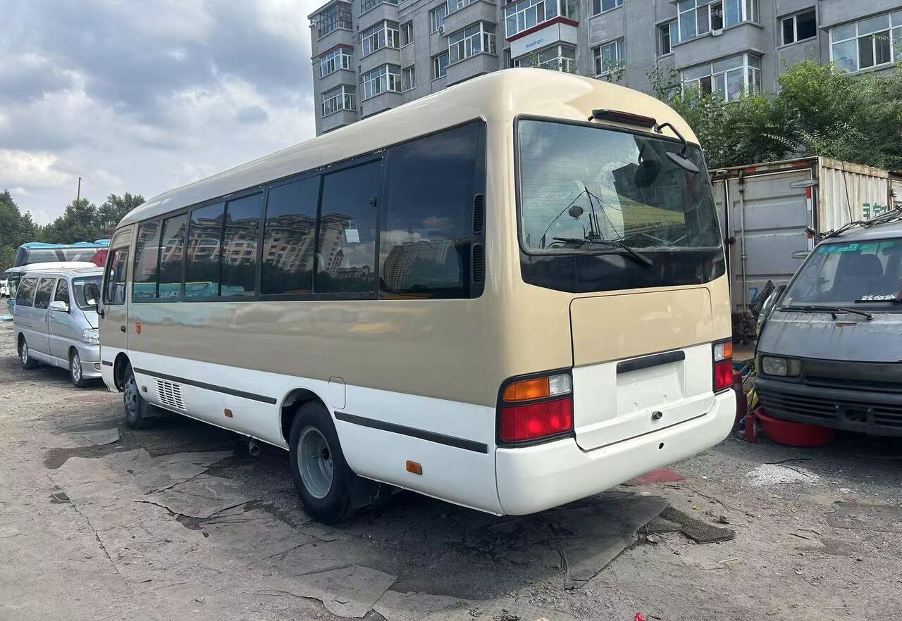 Toyota Coaster 1HZ - Autobuz interurban: Foto 2 Toyota Coaster 1HZ - Autobuz interurban: Foto 2