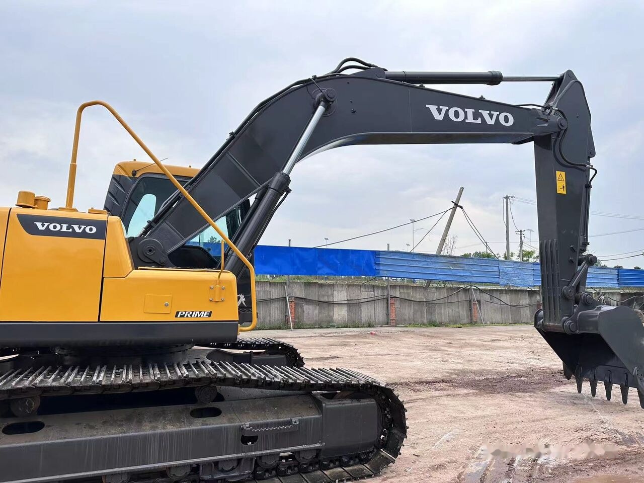 Volvo EC240 - Excavator pe şenile: Foto 1 Volvo EC240 - Excavator pe şenile: Foto 1