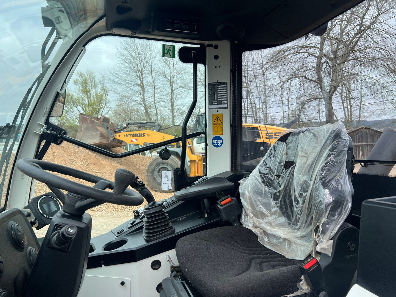 Liebherr L 504 Comp. TOP - Încărcător frontal pe pneuri: Foto 2 Liebherr L 504 Comp. TOP - Încărcător frontal pe pneuri: Foto 2