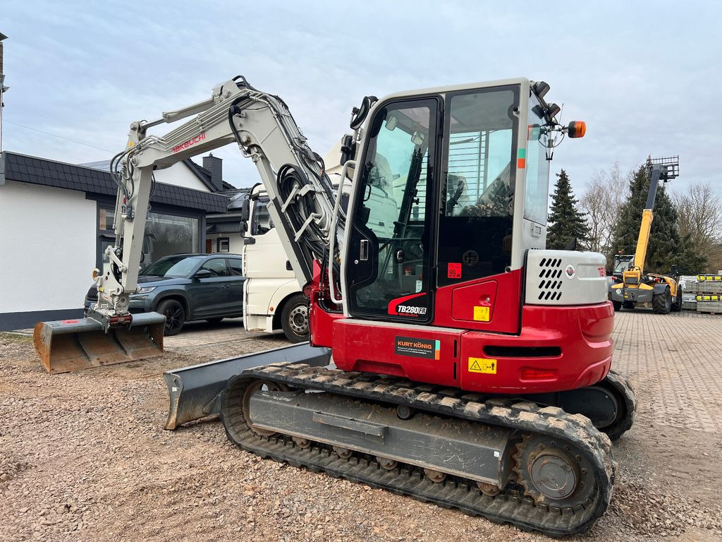 Takeuchi TB 280 FR V4 Takeuchi TB 280 FR V4 - Excavator pe şenile: Foto 1 Takeuchi TB 280 FR V4 Takeuchi TB 280 FR V4 - Excavator pe şenile: Foto 1