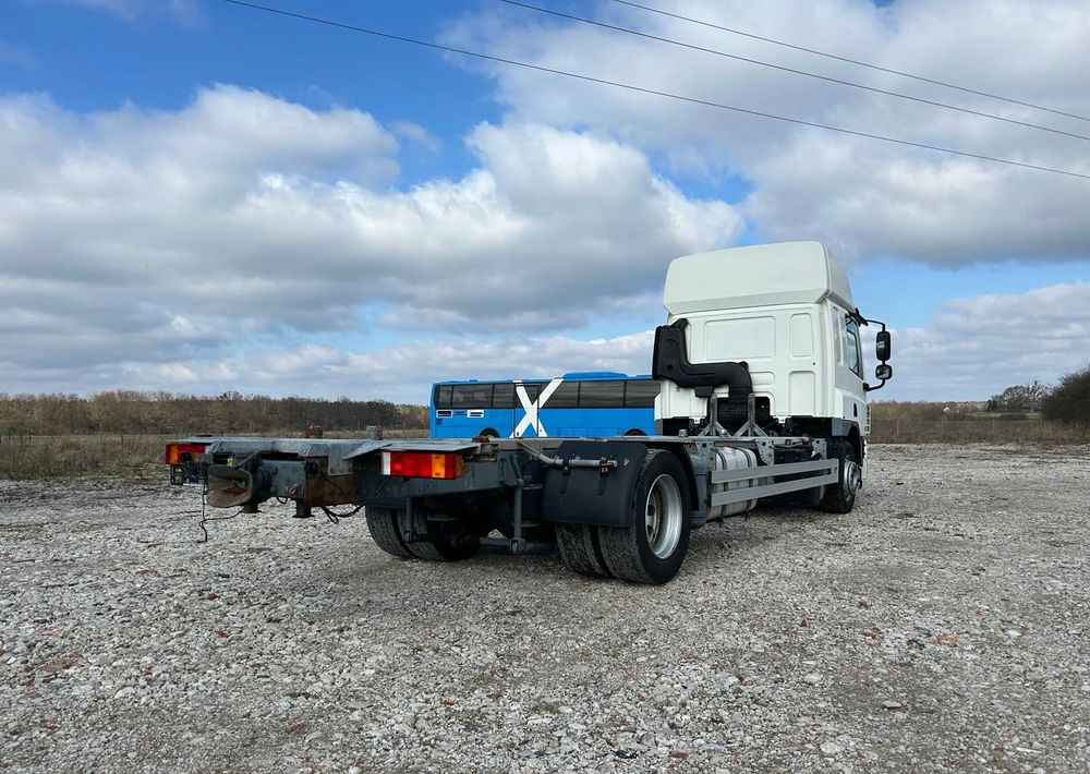 DAF CF75.310 - Camion şasiu: Foto 3 DAF CF75.310 - Camion şasiu: Foto 3