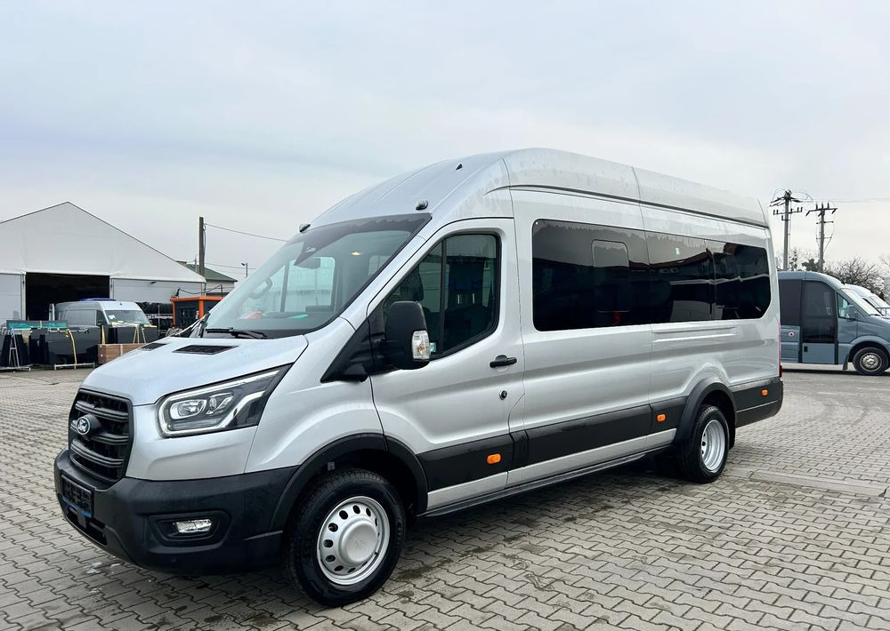 Ford Transit - Microbuz, Transport persoane: Foto 4 Ford Transit - Microbuz, Transport persoane: Foto 4