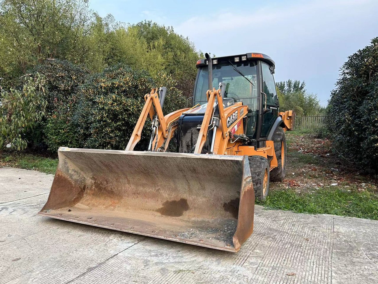 CASE 580 SUPPER N - Buldoexcavator: Foto 2 CASE 580 SUPPER N - Buldoexcavator: Foto 2