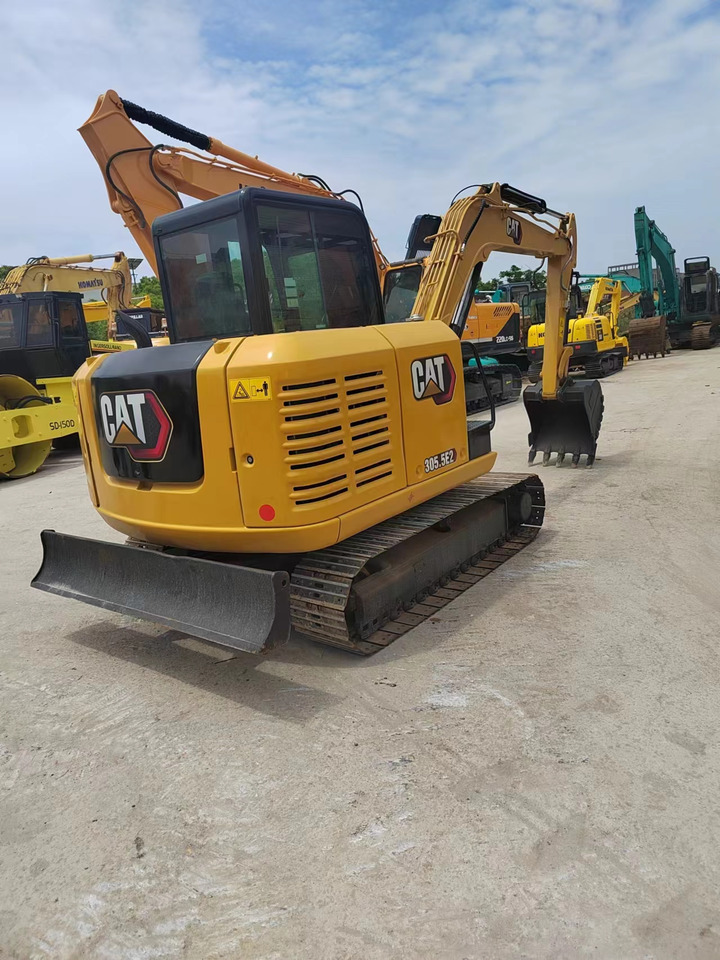 CATERPILLAR 305.5E2 - Mini excavator: Foto 5 CATERPILLAR 305.5E2 - Mini excavator: Foto 5
