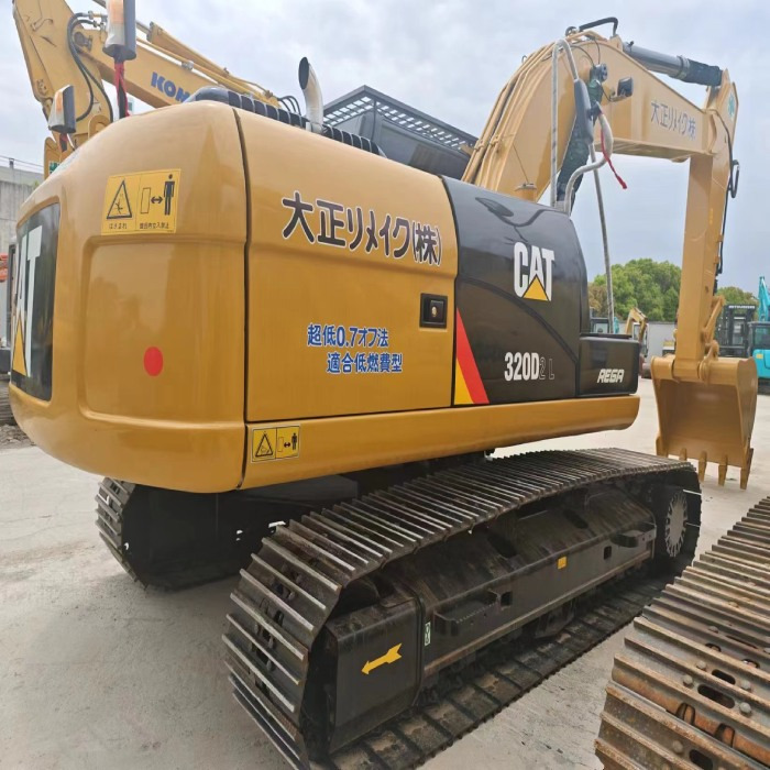 CATERPILLAR 320DL - Excavator pe şenile: Foto 4 CATERPILLAR 320DL - Excavator pe şenile: Foto 4