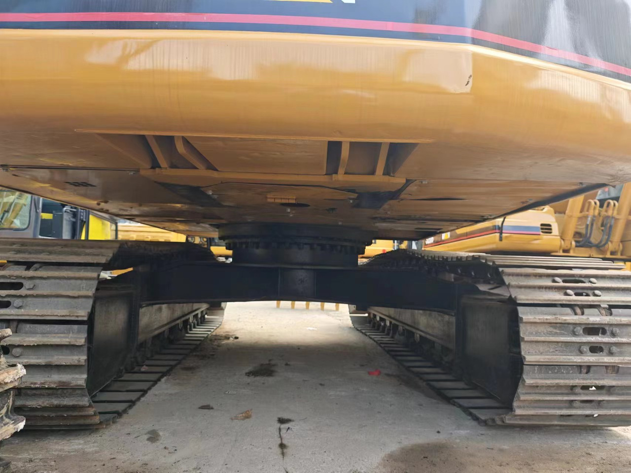 Excavator pe şenile CATERPILLAR CAT 320BL: Foto 7