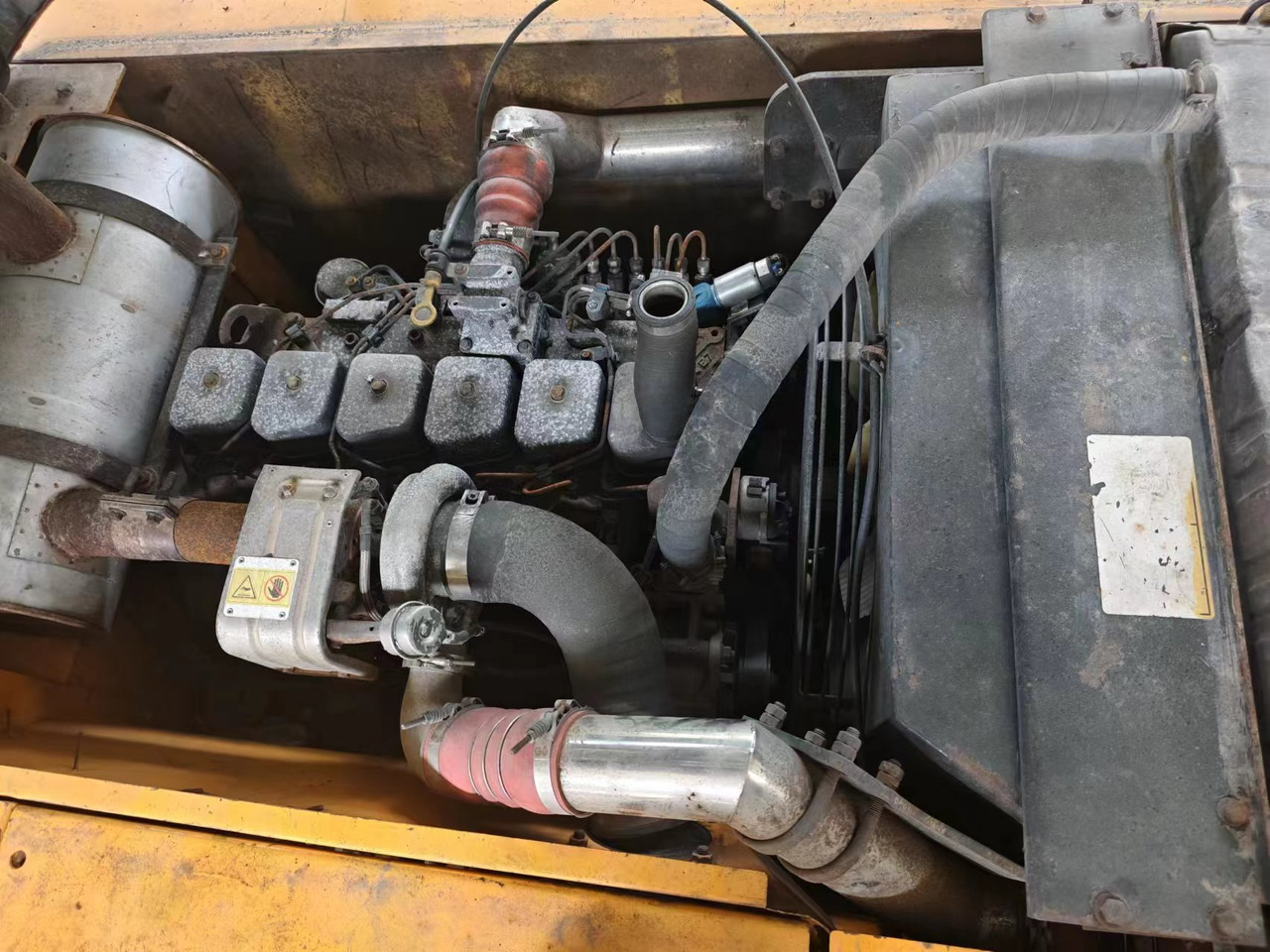 HYUNDAI 210W-7 - Excavator pe roţi: Foto 5 HYUNDAI 210W-7 - Excavator pe roţi: Foto 5