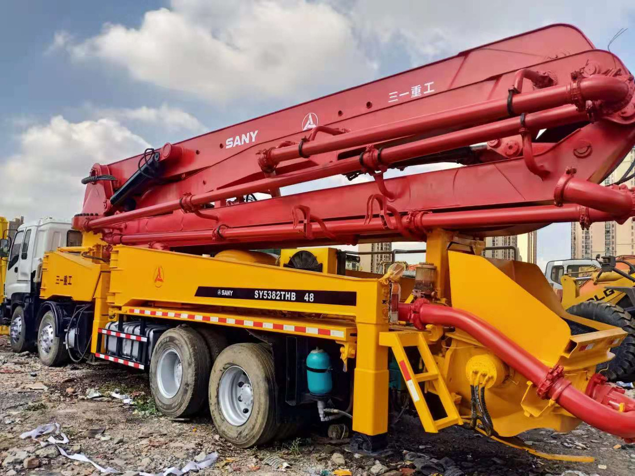 ISUZU 48M - Autopompă de beton: Foto 5 ISUZU 48M - Autopompă de beton: Foto 5