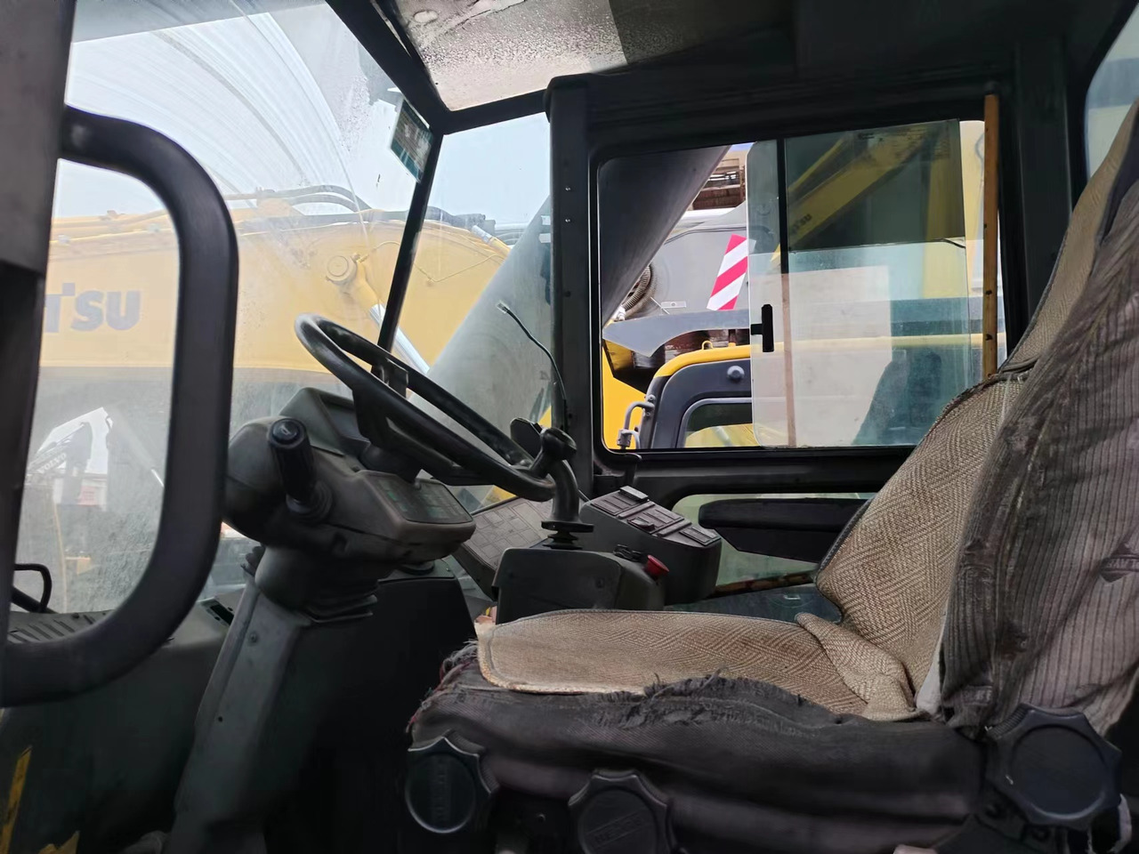 KARMAL DRF450 - Reach stacker: Foto 4 KARMAL DRF450 - Reach stacker: Foto 4