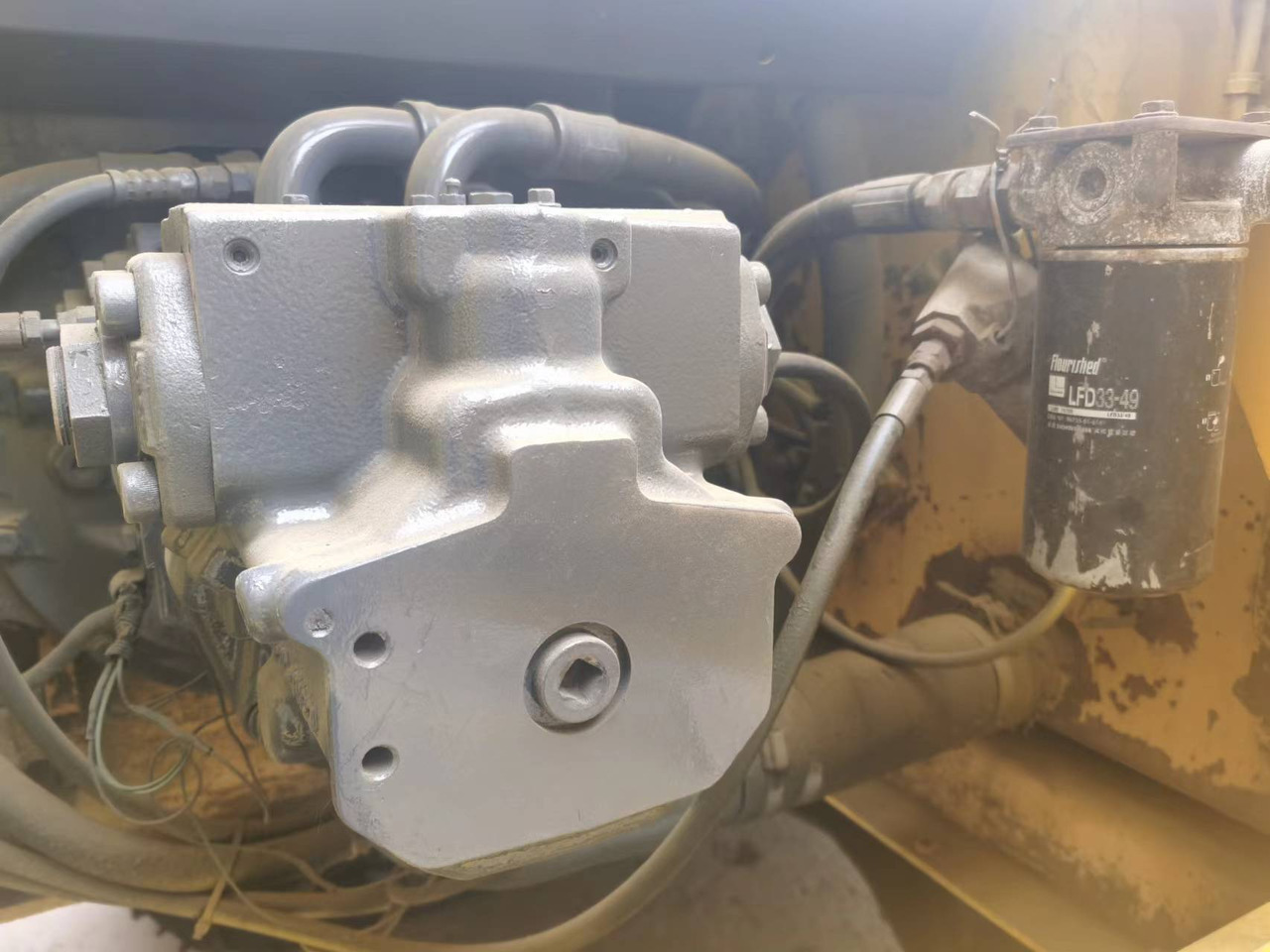 KOMATSU PC200-7 - Excavator pe şenile: Foto 4 KOMATSU PC200-7 - Excavator pe şenile: Foto 4