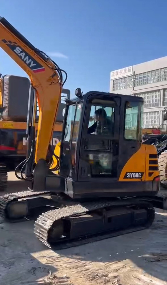 SANY SY60C - Mini excavator: Foto 2 SANY SY60C - Mini excavator: Foto 2